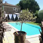 2 Apartment *